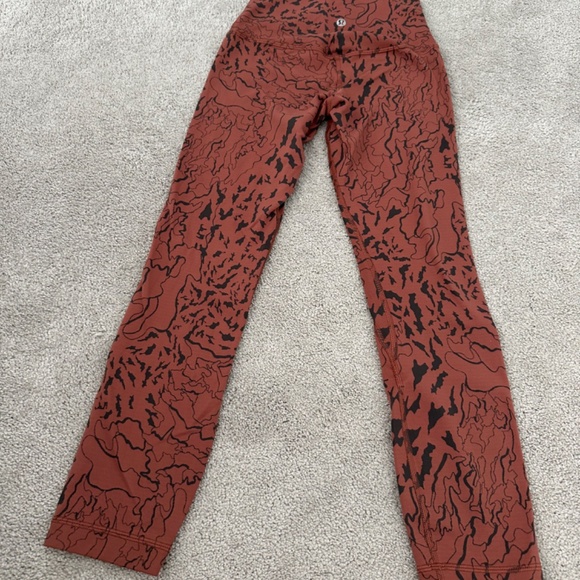 Lululemon align 23” camo contour - Picture 2 of 5